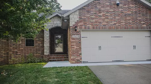 Exterior - 5618 E Pearson Pkwy, Strafford, MO 65757 photo 2 of 10