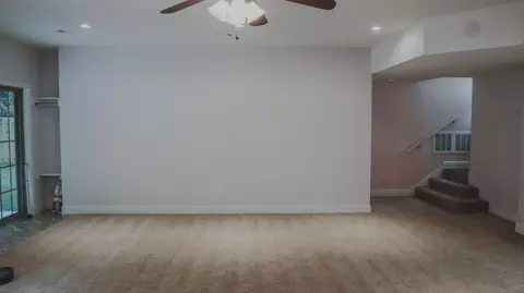 Living - 5618 E Pearson Pkwy, Strafford, MO 65757 photo 5 of 5