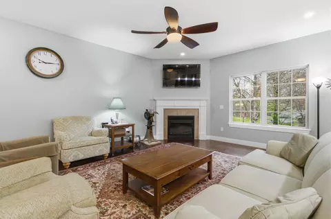 Living - 5618 E Pearson Pkwy, Strafford, MO 65757 photo 1 of 2