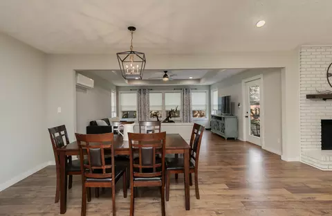 Dining - 535 E Lasalle St, Springfield, MO 65807 photo 1 of 1