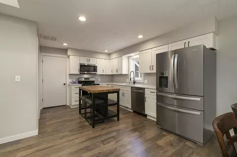Kitchen - 535 E Lasalle St, Springfield, MO 65807 photo 2 of 4