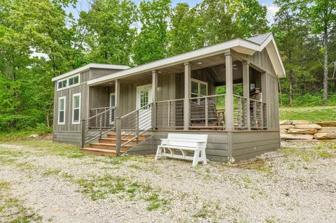 700 El Monte Rd, Branson, MO 65616