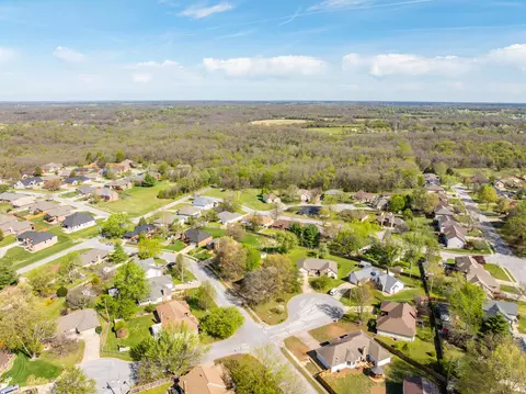View/Area - 1348 E Arlington St, Springfield, MO 65803 photo 10 of 11