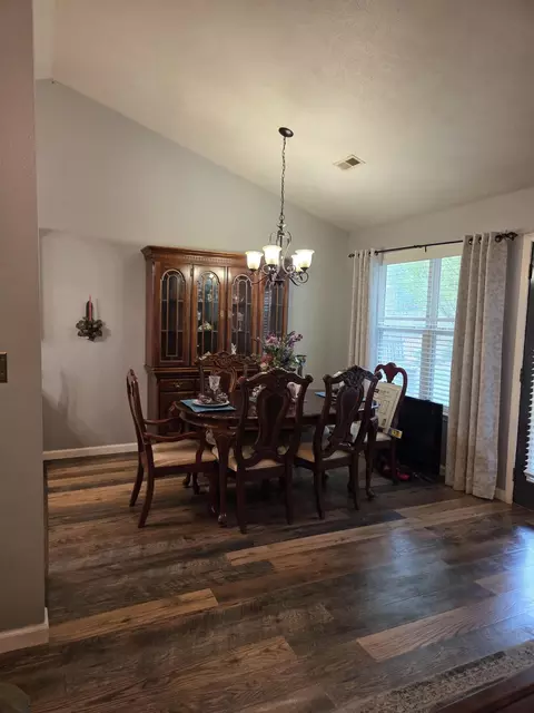 Dining - 131 Birchwood Cir, Branson, MO 65616 photo 1 of 1
