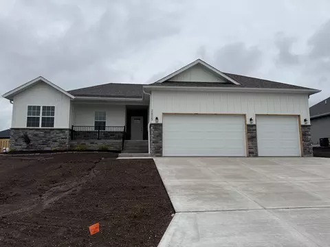 2605 W Webb Rd, Ozark, MO 65721