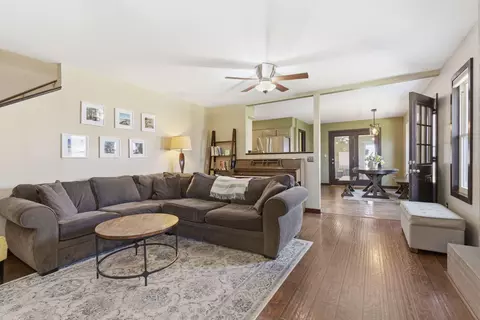 Other - 1811 E Vincent Dr, Springfield, MO 65804 photo 2 of 10