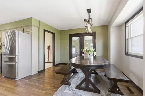 Dining - 1811 E Vincent Dr, Springfield, MO 65804 photo 2 of 2