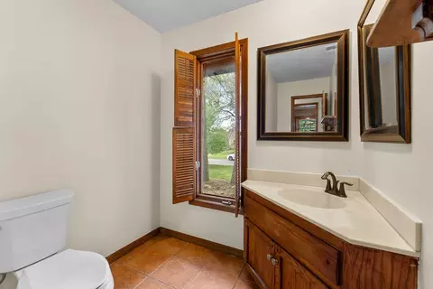 Bath - 3741 E Sugar Hill St, Springfield, MO 65809 photo 1 of 7