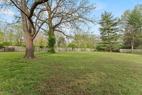 Exterior - 3741 E Sugar Hill St, Springfield, MO 65809 photo 7 of 8