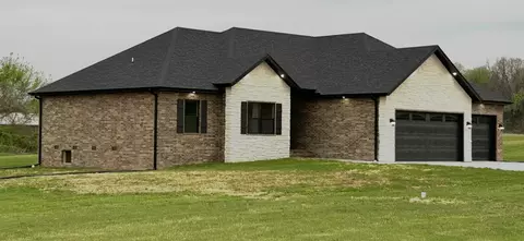 367 Knightsway, Billings, MO 65610