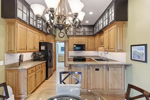 Kitchen - 4616 S Holland Ave, Springfield, MO 65810 photo 3 of 4