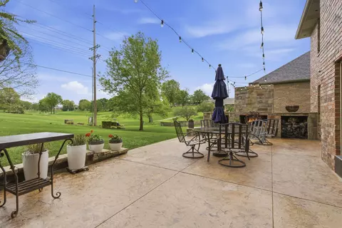 Exterior - 4616 S Holland Ave, Springfield, MO 65810 photo 11 of 16