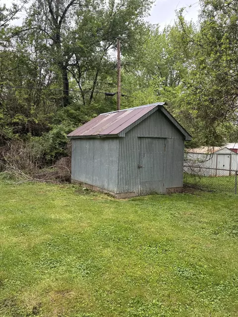 1433 S Barnes Ave, Springfield, MO 65804 photo 13