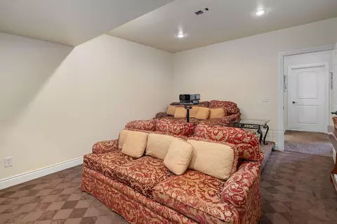 2822 E Woodford St, Springfield, MO 65804 photo 57