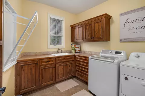2822 E Woodford St, Springfield, MO 65804 photo 46