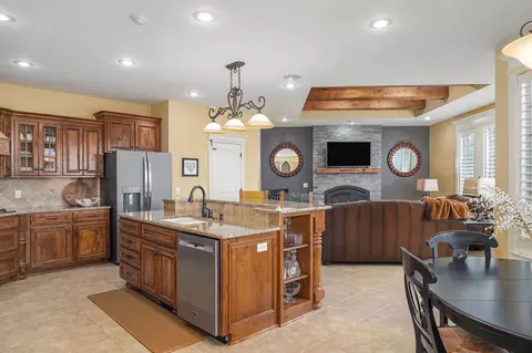 2822 E Woodford St, Springfield, MO 65804 photo 25