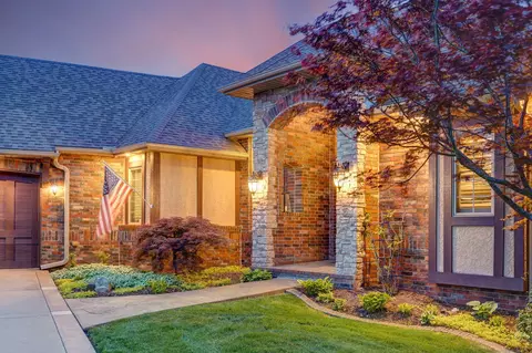 2822 E Woodford St, Springfield, MO 65804 photo 74