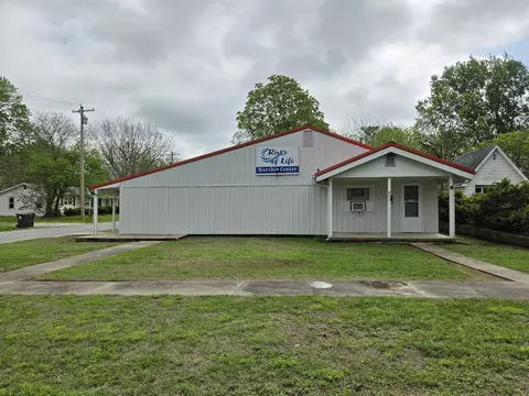 Other - 802 S Oak Ave, Aurora, MO 65605 photo 2 of 13
