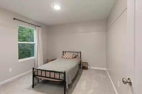 Bedroom - 1145 E Manitou Ct, Nixa, MO 65714 photo 5 of 6