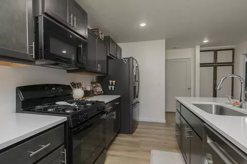 Kitchen - 1145 E Manitou Ct, Nixa, MO 65714 photo 2 of 3