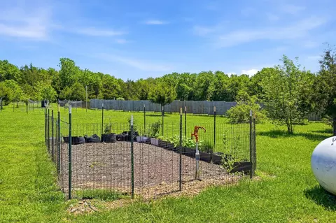 Exterior - 25151 Silent Rd, Flemington, MO 65650 photo 9 of 10