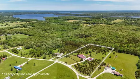 View/Area - 25151 Silent Rd, Flemington, MO 65650 photo 4 of 9