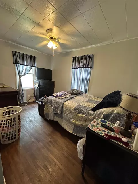 705 E 17th St, Lamar, MO 64759 photo 4