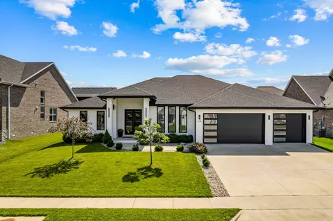 518 N Dublin Dr, Nixa, MO 65714