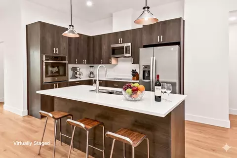 Kitchen - 2014 E Jay St, Ozark, MO 65721 photo 1 of 7