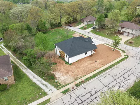 View/Area - 2014 E Jay St, Ozark, MO 65721 photo 2 of 3