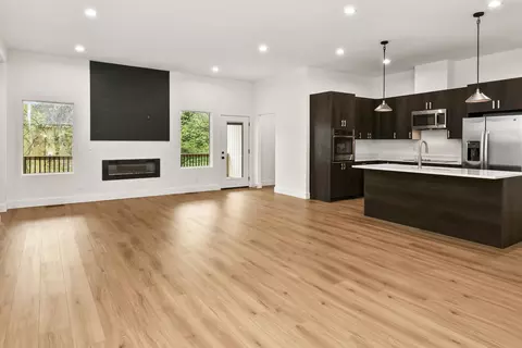 Living - 2014 E Jay St, Ozark, MO 65721 photo 3 of 5