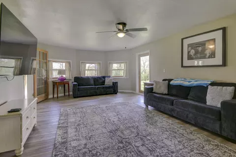Living - 27302 Cimarron Dr, Eagle Rock, MO 65641 photo 5 of 5