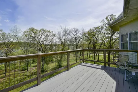Exterior - 27302 Cimarron Dr, Eagle Rock, MO 65641 photo 8 of 10