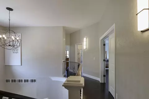 Entry Way - 27302 Cimarron Dr, Eagle Rock, MO 65641 photo 5 of 8