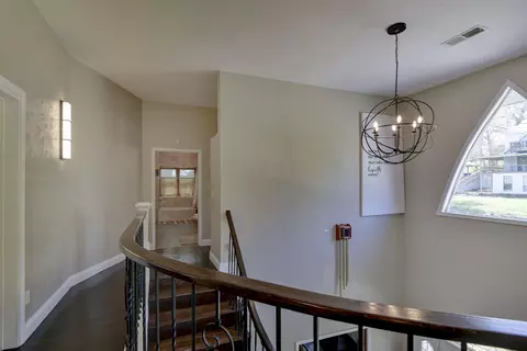 Entry Way - 27302 Cimarron Dr, Eagle Rock, MO 65641 photo 6 of 8