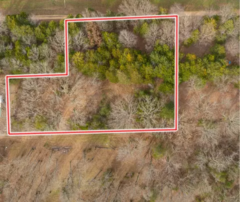 000 Boulder Dr, Lampe, MO 65681
