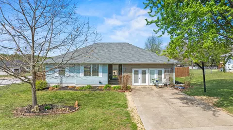 1999 E Logan St, Republic, MO 65738