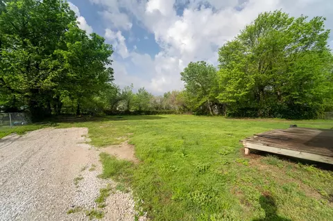 Exterior - 200 W Robberson St, Willard, MO 65781 photo 4 of 4