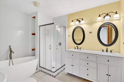 Bath - 1345 E Walnut St, Springfield, MO 65802 photo 1 of 3