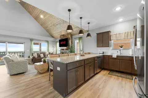Kitchen - 127 Summertime Ct, Branson, MO 65616 photo 3 of 3