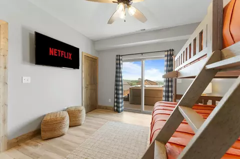 Bedroom - 127 Summertime Ct, Branson, MO 65616 photo 5 of 7
