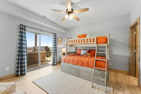 Bedroom - 127 Summertime Ct, Branson, MO 65616 photo 4 of 7