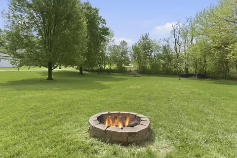 Exterior - 4202 Buttonwood Dr, Nixa, MO 65714 photo 7 of 9