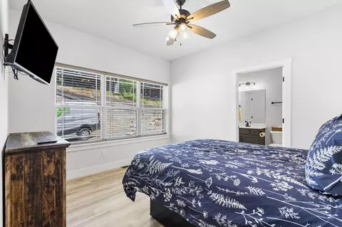 Bedroom - 10 Shellie Ln, Branson, MO 65616 photo 1 of 13