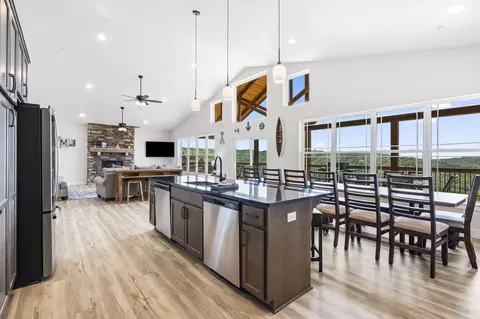 Dining - 10 Shellie Ln, Branson, MO 65616 photo 4 of 4