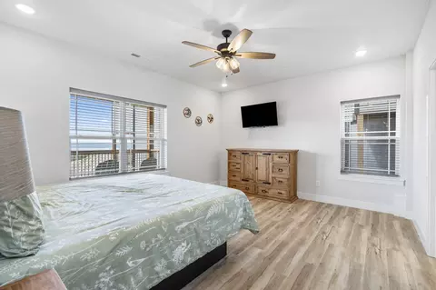 Bedroom - 10 Shellie Ln, Branson, MO 65616 photo 8 of 13