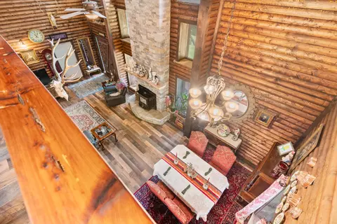Dining - 2907 Moon Valley Rd, Ozark, MO 65721 photo 3 of 3