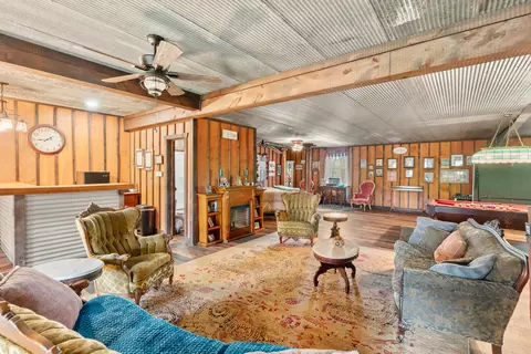 Living - 2907 Moon Valley Rd, Ozark, MO 65721 photo 3 of 4