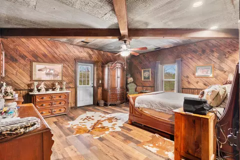 Bedroom - 2907 Moon Valley Rd, Ozark, MO 65721 photo 3 of 5