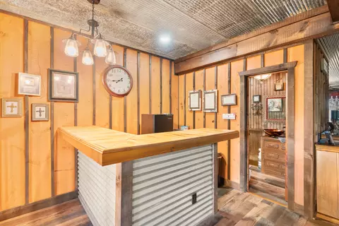 Entry Way - 2907 Moon Valley Rd, Ozark, MO 65721 photo 3 of 5